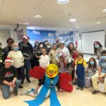 Magia, Respiración y Música: «Activos y Felices» lleva la Navidad a Pediatría del Hospital de León
